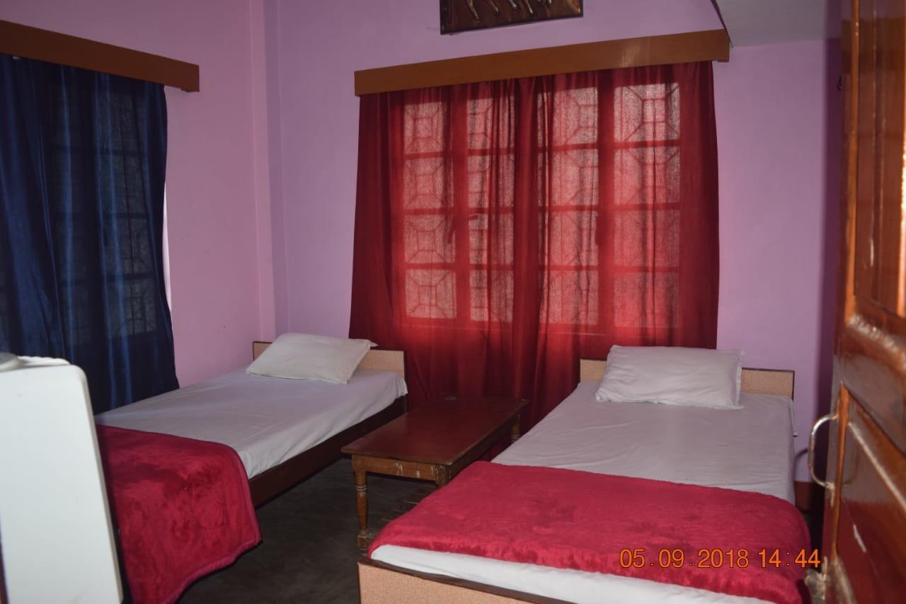 Family Guest House พาราณสี ภายนอก รูปภาพ
